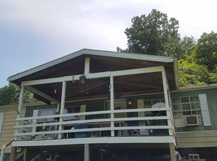 102 Spirit Rd, Red House, WV 25168