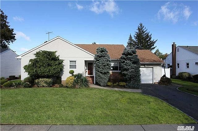 1st image of 1547 Tyler Ave