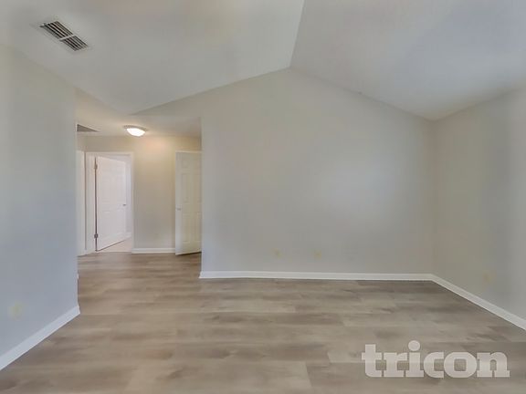 2nd image of 2068 Manucy Ct