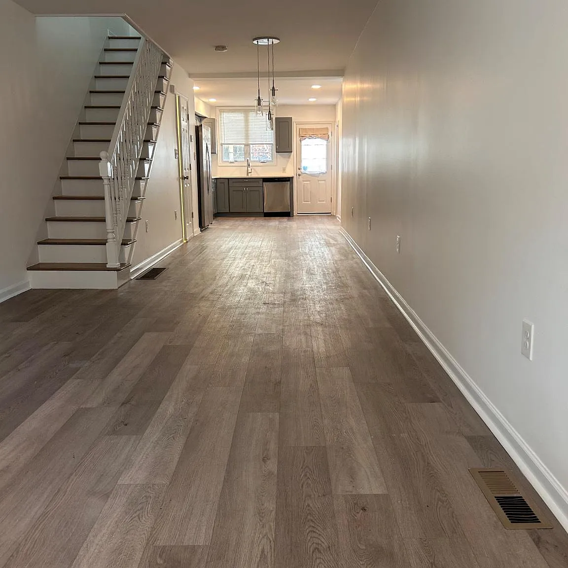 2 bed, 2.5 bath, 1228 sqft, $2,150 — Photo 3