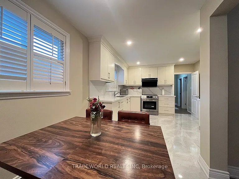 201 Hendon Ave #MAIN FLOOR — Photo 7