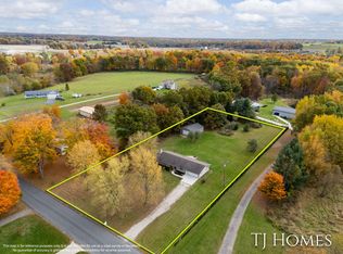 9188 Whittall St NE, Rockford, MI 49341