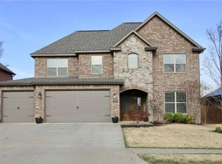 4104 SW Staverton Dr, Bentonville, AR 72713