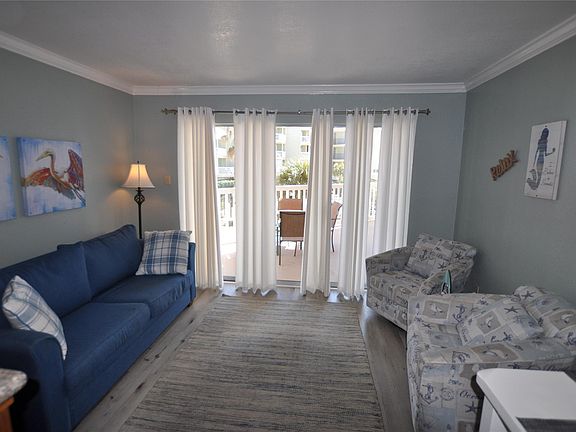 2nd image of 6300 Seawall Blvd