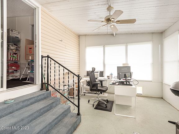 5th image of 4773 Cambridge Dr