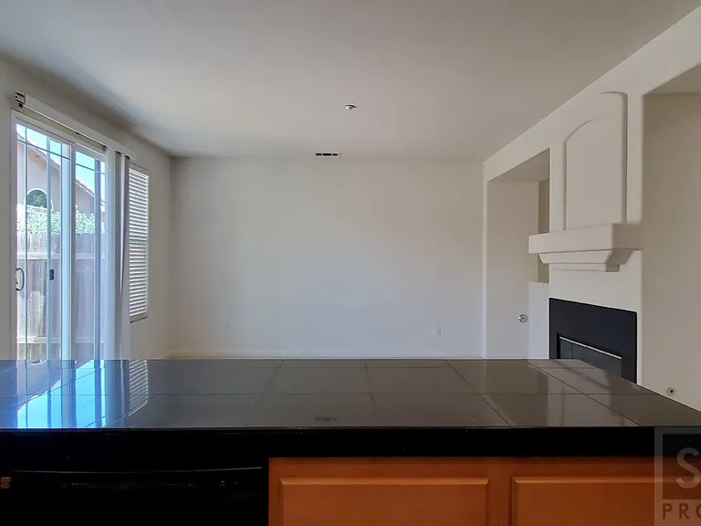 1715 Bilbao Dr — Photo 15