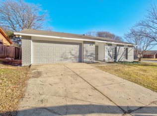 1400 Burmeister Rd, Fort Worth, TX 76134