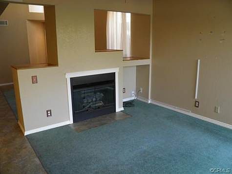 5th image of 15869 Deer Trail Dr