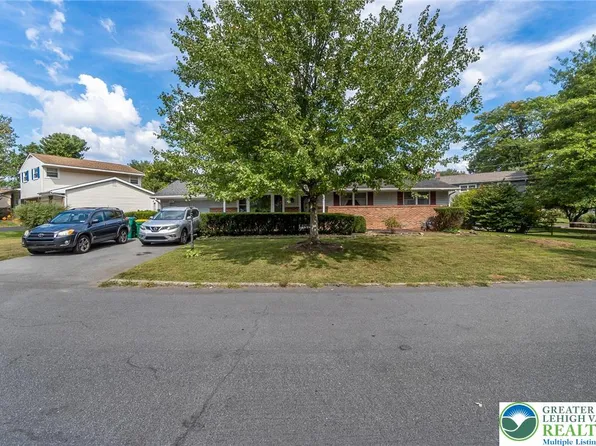 1515 Butternut Ln, Macungie, PA 18062