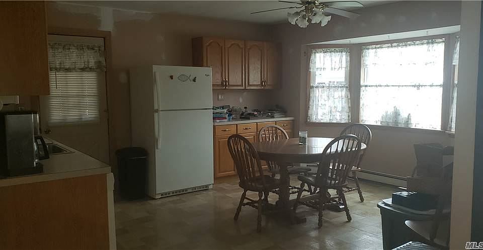 2nd image of 56 Franklin St