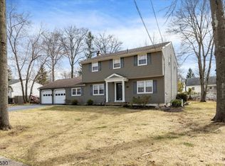 21 Fieldstone Pl, Wayne, NJ 07470