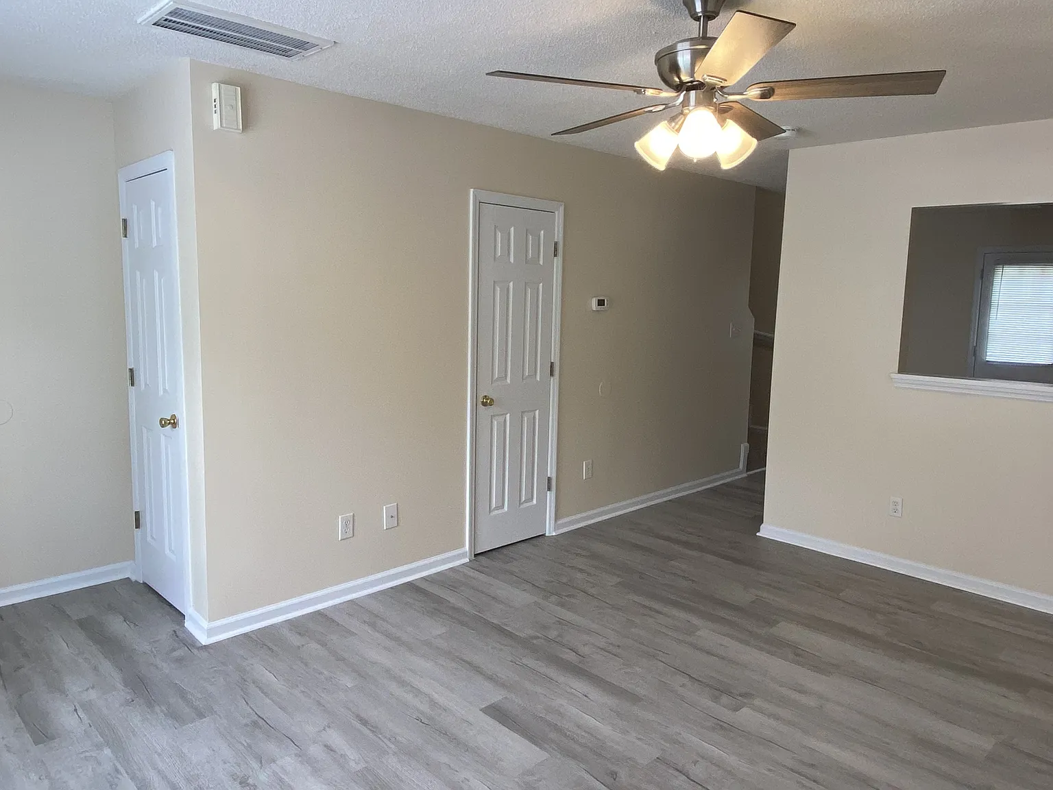 350 Bracken Place (Jacksonville) - 1 — Photo 3