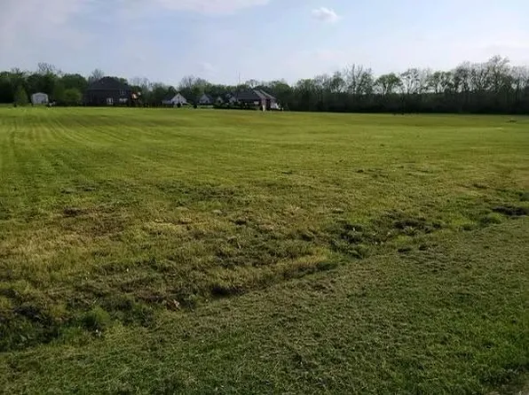 3757 Roy Rogers Dr, Hamilton, OH 45011