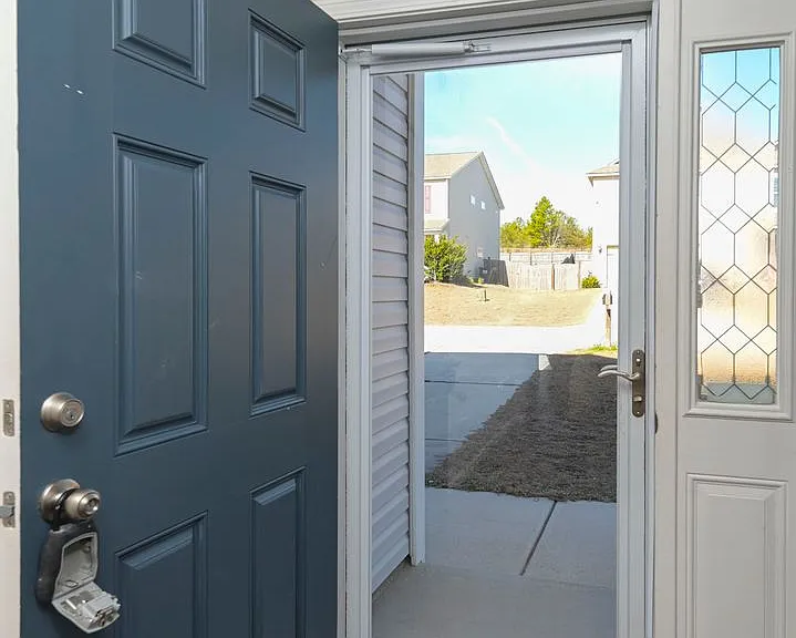 436 Riglaw Cir — Photo 3