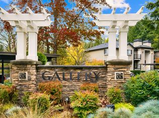 221 9th St APT C204, Kirkland, WA 98033