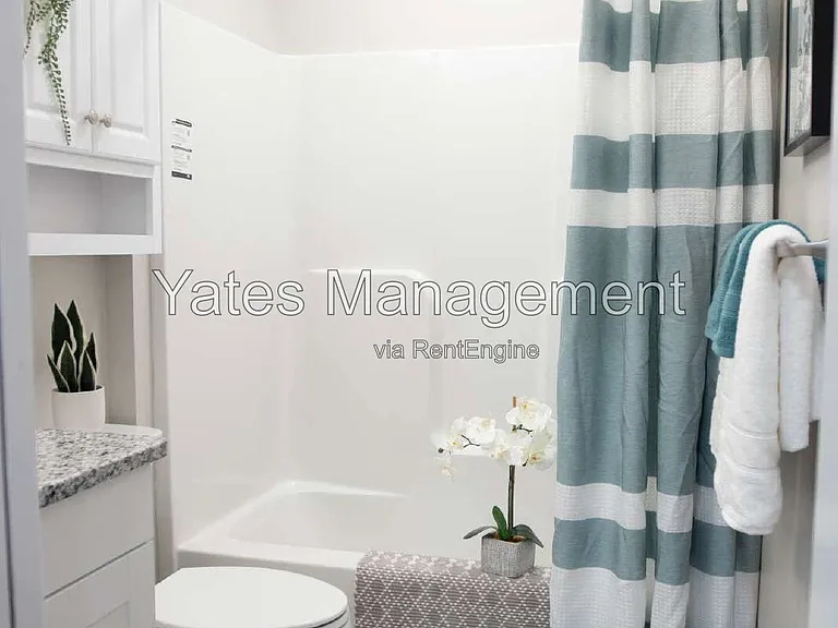 411 W McPherson Ave #203 — Photo 13