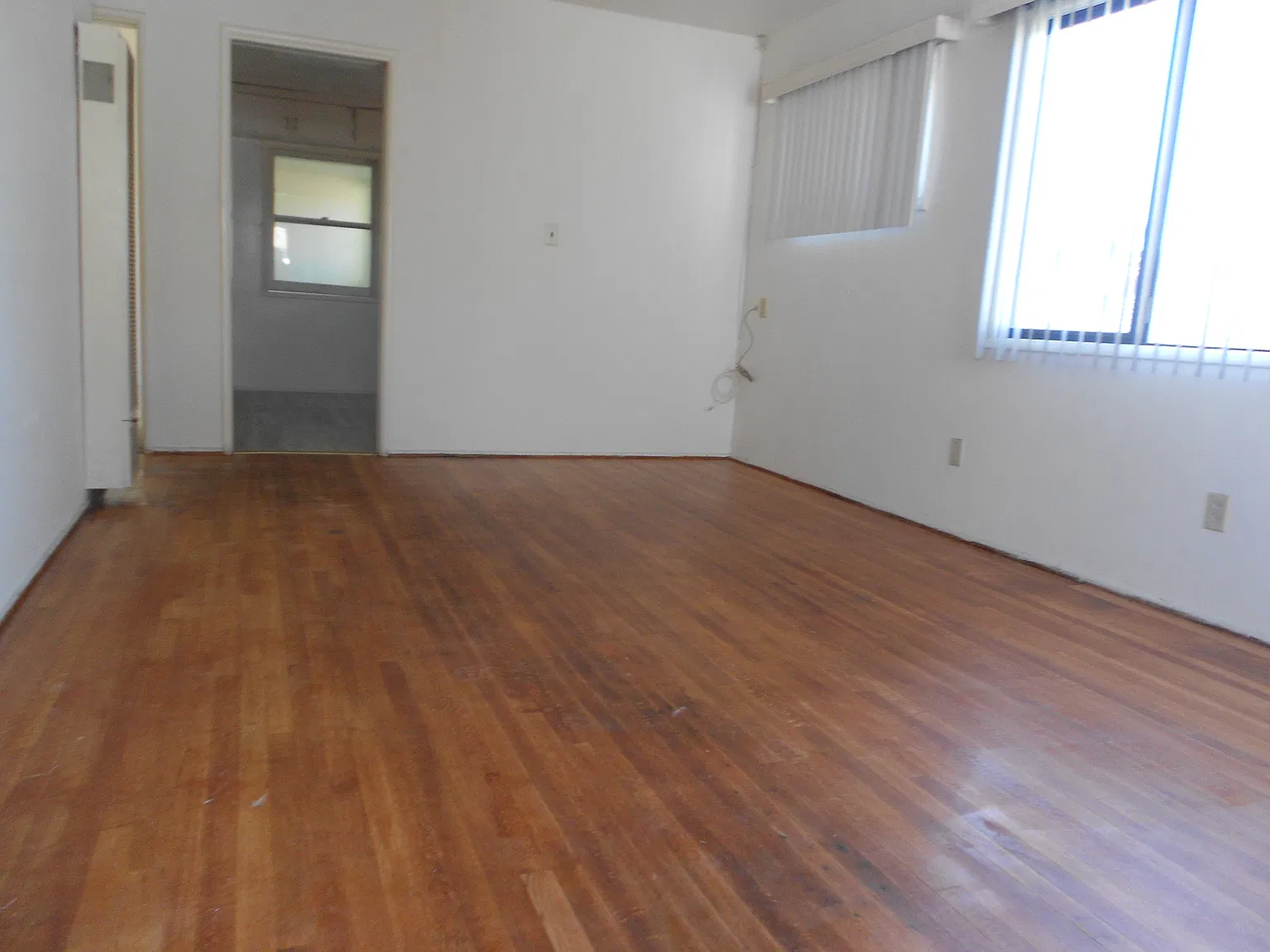 2 bed, 900 sqft, $2,795 — Photo 1