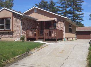 354 Roseland Ter, Valparaiso, IN 46383