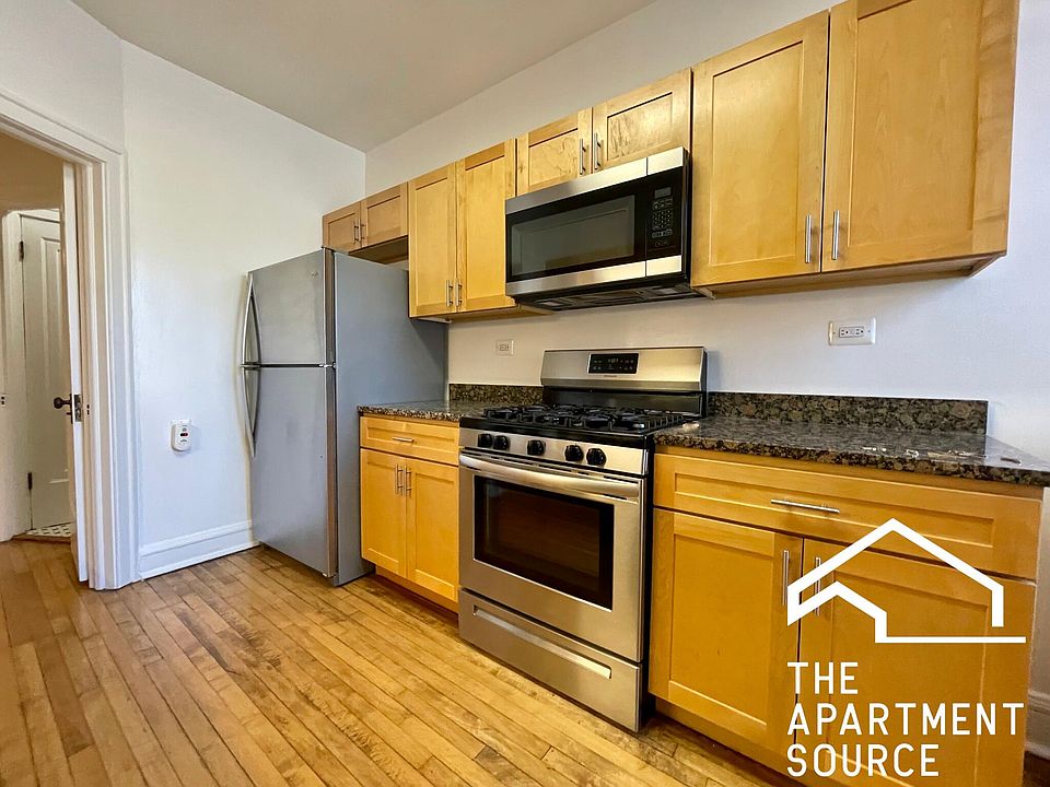1st image of 3572 W Lyndale St #1F