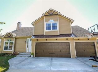 5125 SW Royal Tern Point, Lees Summit, MO 64082