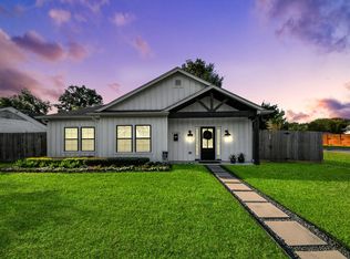 1731 Cheshire Ln, Houston, TX 77018