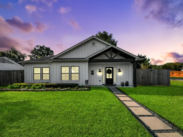 1731 Cheshire Ln, Houston, TX 77018