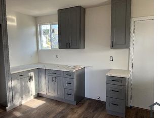 762 W 104th St, Los Angeles, CA 90044