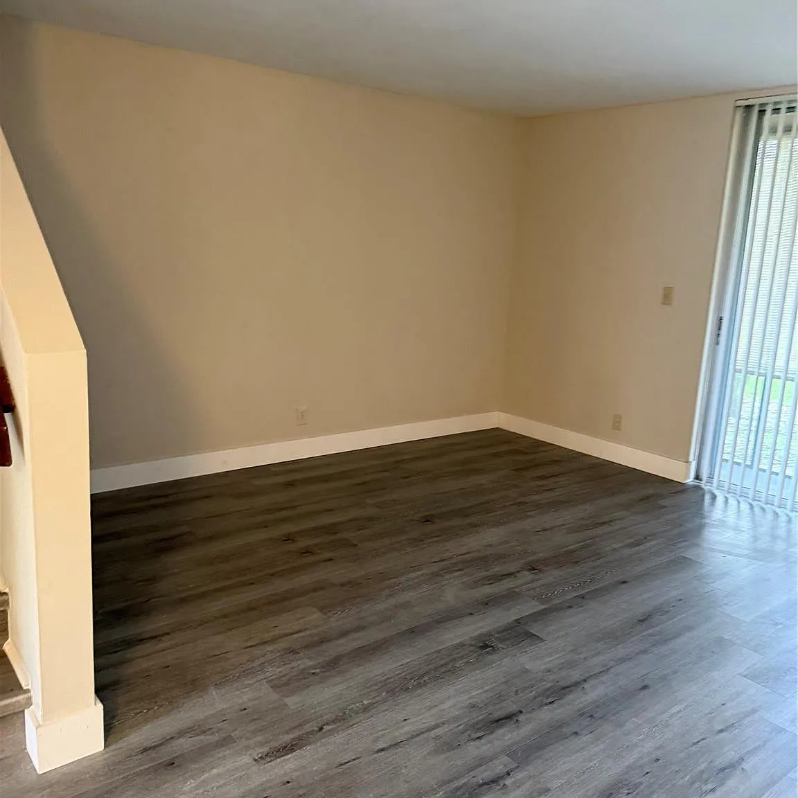2 bed, 2.5 bath, 1350 sqft, $2,250 — Photo 3