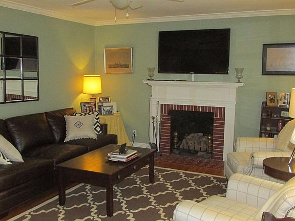 2nd image of 328 Hillsboro Ave