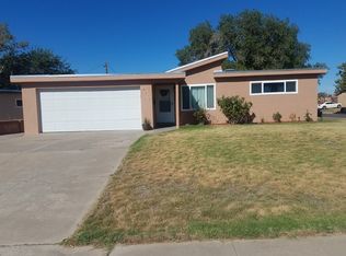 10215 Blume St NE, Albuquerque, NM 87112