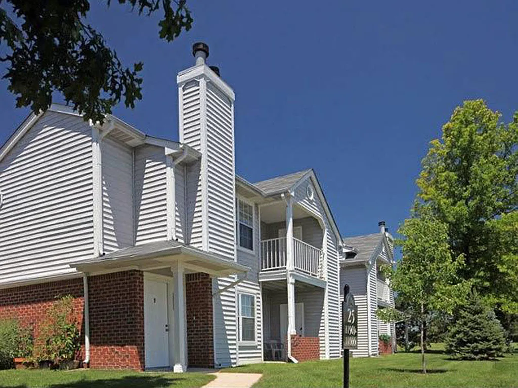 Sunblest Apartments — Photo 2