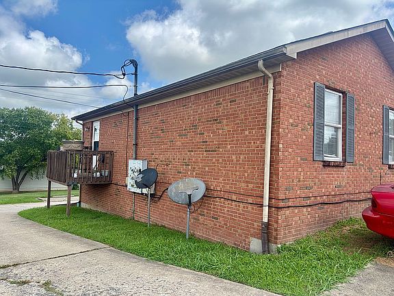 4th image of 1130 Bloomfield Rd #1-6