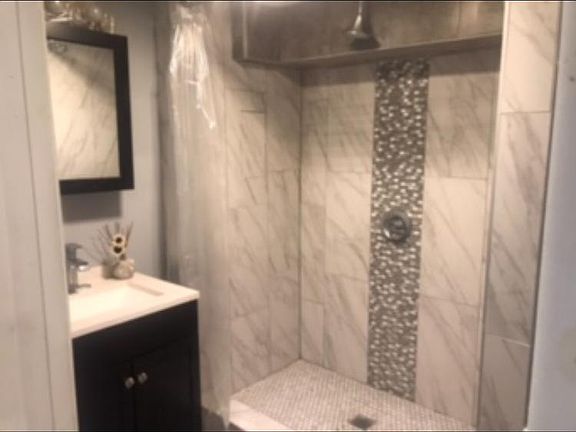 2nd image of 3261 W Warren Blvd #1