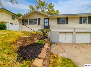 6634 Curtis Ave, Omaha, NE 68104