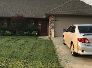 3106 SW Deerfield Blvd, Bentonville, AR 72712
