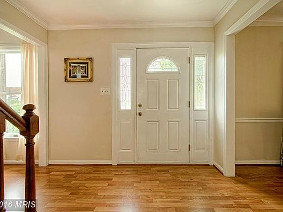 4th image of 8635 Bannerwood Dr