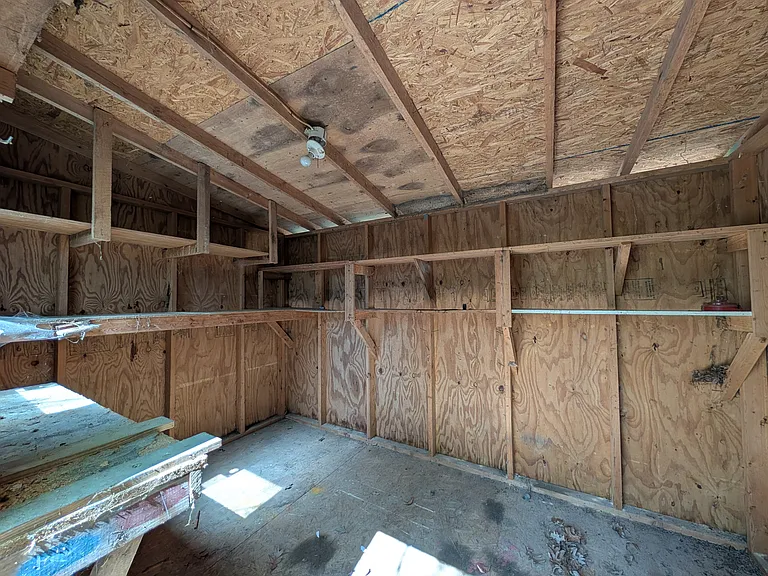 2301 Wade Hampton Rd — Photo 12