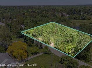 905 Turner St, Dewitt, MI 48820