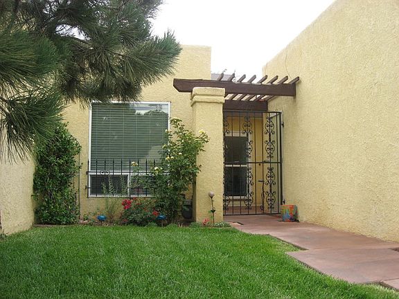 2nd image of 4725 San Pedro Dr NE