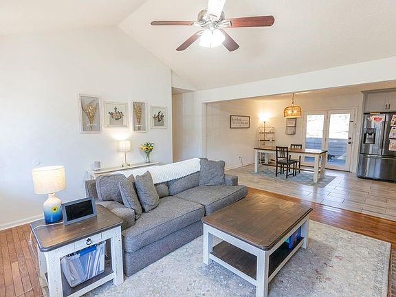 5th image of 5028 Bird Rd