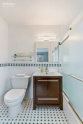 Sold by Sotheby's International Realty | media 20