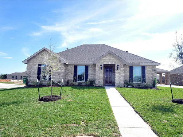 2203 Dorado St, Dickinson, TX 77539