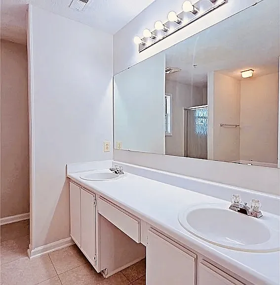 259 Waterdown Dr #11 — Photo 25