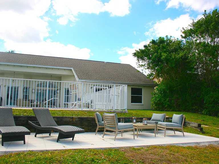 12744 Meadowbreeze Dr — Photo 22