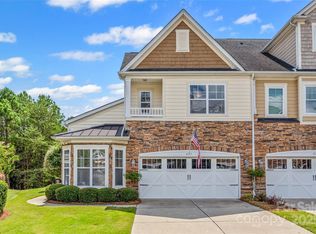 621 Sunfish Ln, Tega Cay, SC 29708