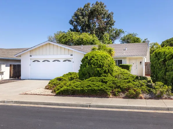 327 Chesapeake Ave, Foster City, CA 94404