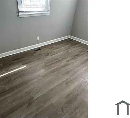 3 bed, 1000 sqft, $1,200 — Photo 4