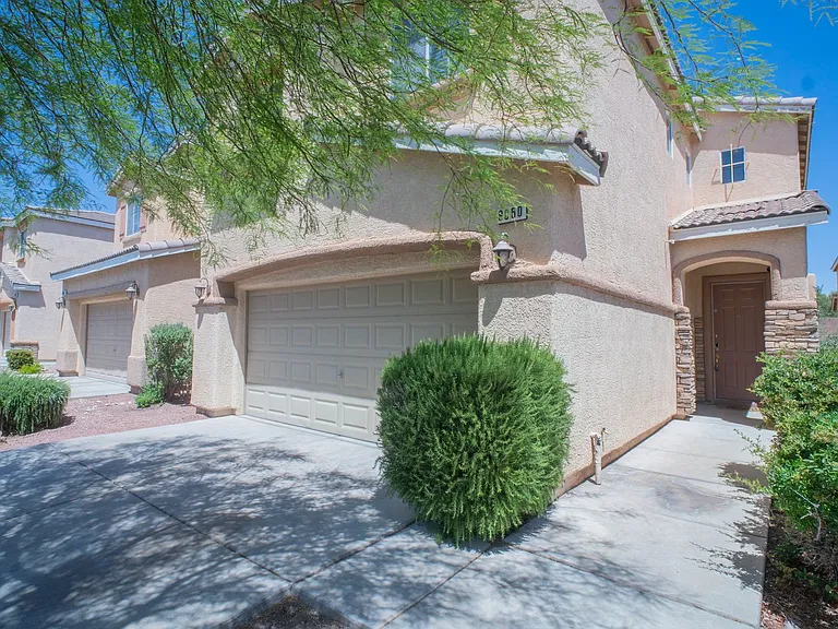 9050 Toast Ave — Photo 4
