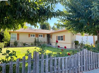 1370 Santa Rita Rd, Pleasanton, CA 94566