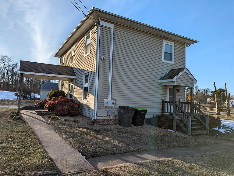 1308 Rustic Village Rd #1D — Photo 2